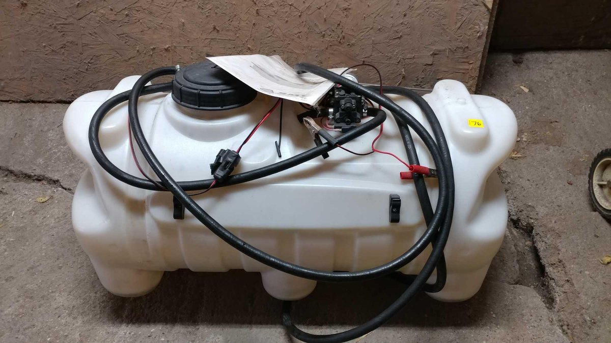 (B) SMV SPOT SPRAYER, 15/25 GALLON W/ECONOMY PLUS BATTERY OPERATED MOTOR