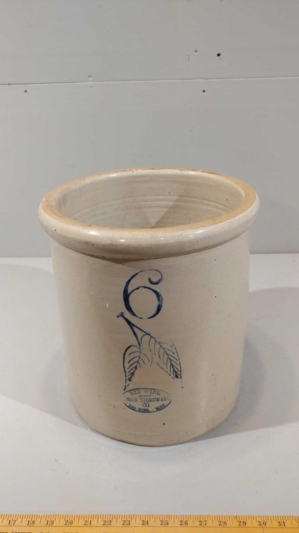 RED WING UNION STONEWARE COMPANY 6 GALLON CROCK