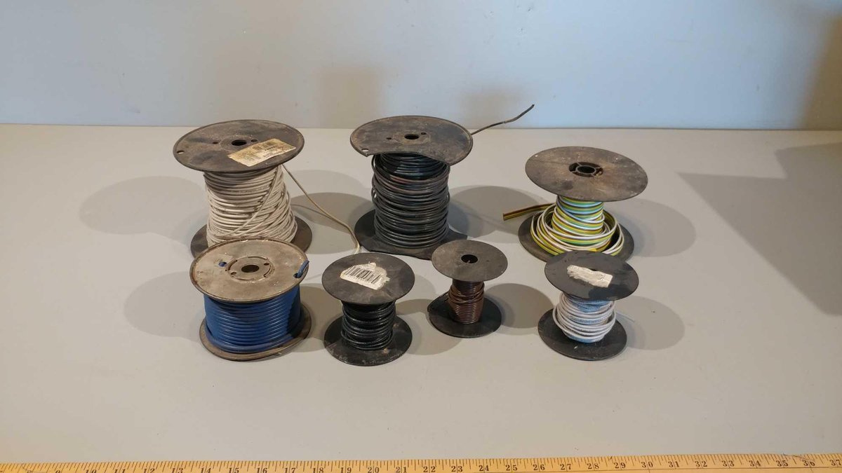 ROLLS OF ELECTRICAL WIRE OF VARIOUS GAUGES & LENGTHS