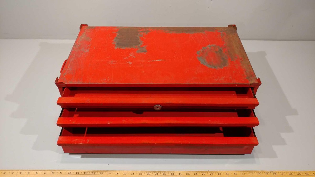 (I-392) SNAP-ON 3-DRAWER TOOLBOX (LOCATED AT ZIELSDORF AUCTIONS)