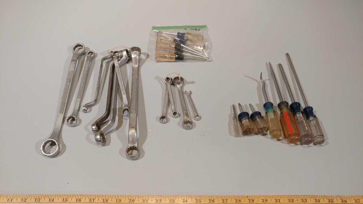 (I-371) ASSORTMENT OF CLOSED-END WRENCHES, TORX, PHILLIPS, AND FLAT SCREWDRIVERS (LOCATED AT ZIELSDO