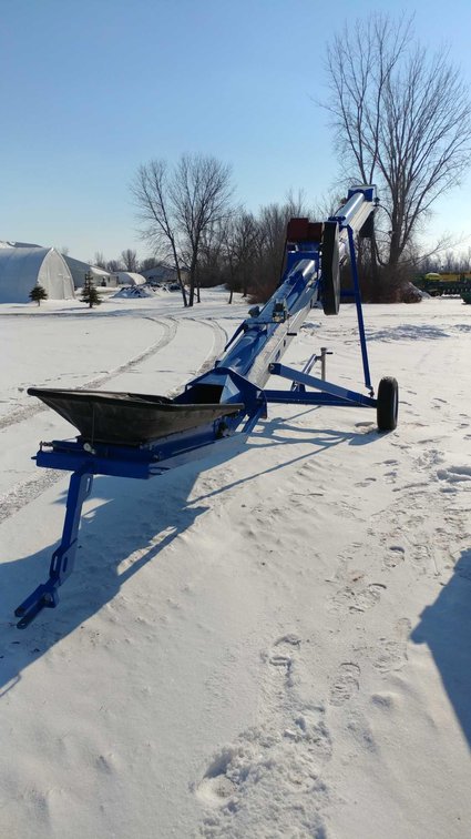 (I-36) BRANT 1535 BELT CONVEYOR, MONITORS, AND CAMERAS MOUNTED, ELECTRIC 7.5 HP SP, MANUAL RAISE AND LOWER (ITEM AT ZIELSDORF AUCTIONS) 