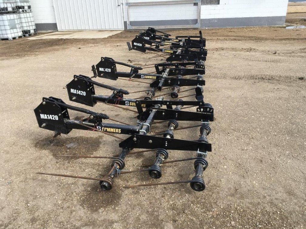 SUMMERS MA1420 3 BAR TIN MULCHERS OFF OF 22' CASE IH 870 RIPPER  (LOCATED BY GRACEVILLE FOR MORE INF