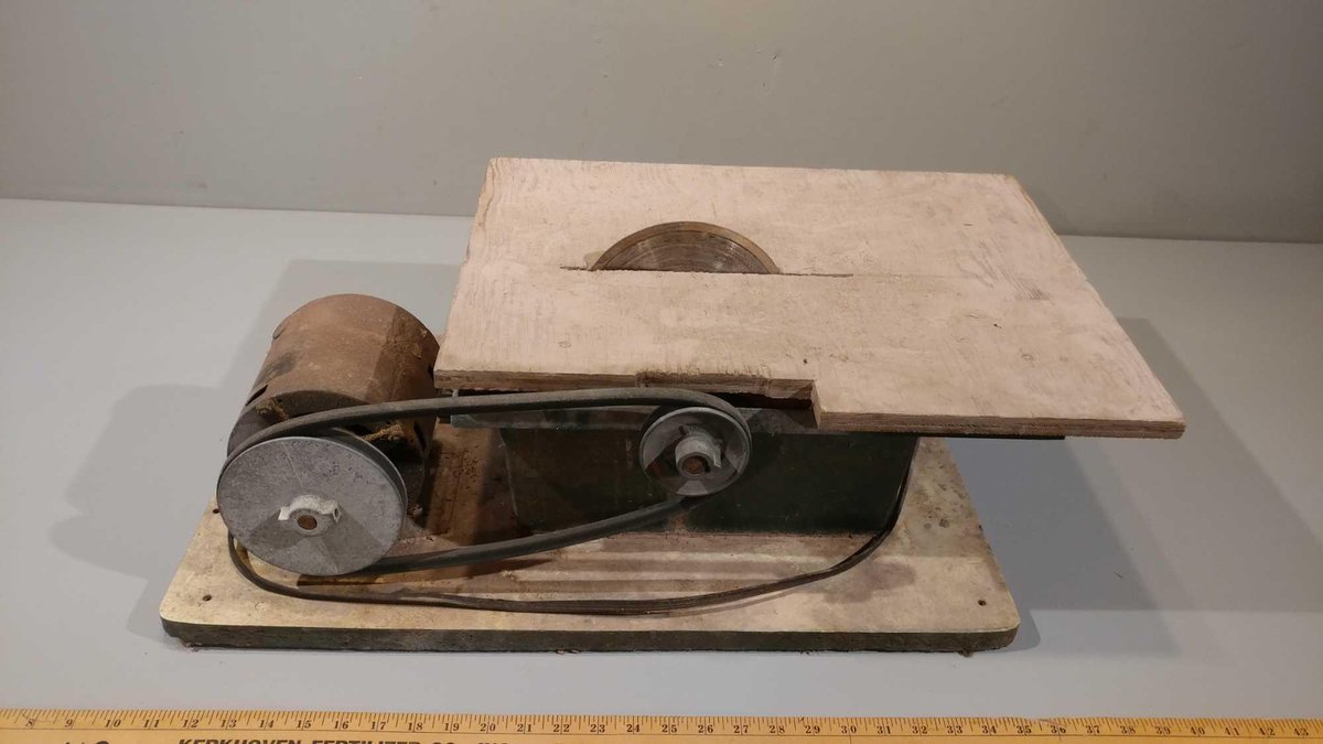 ELECTRIC TILE TABLE SAW