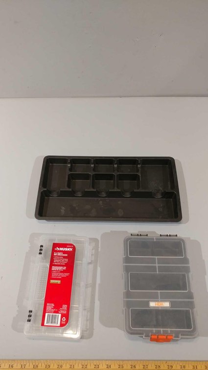 (2) SMALL ORGANIZING BINS AND SMALL TOOL TRAY