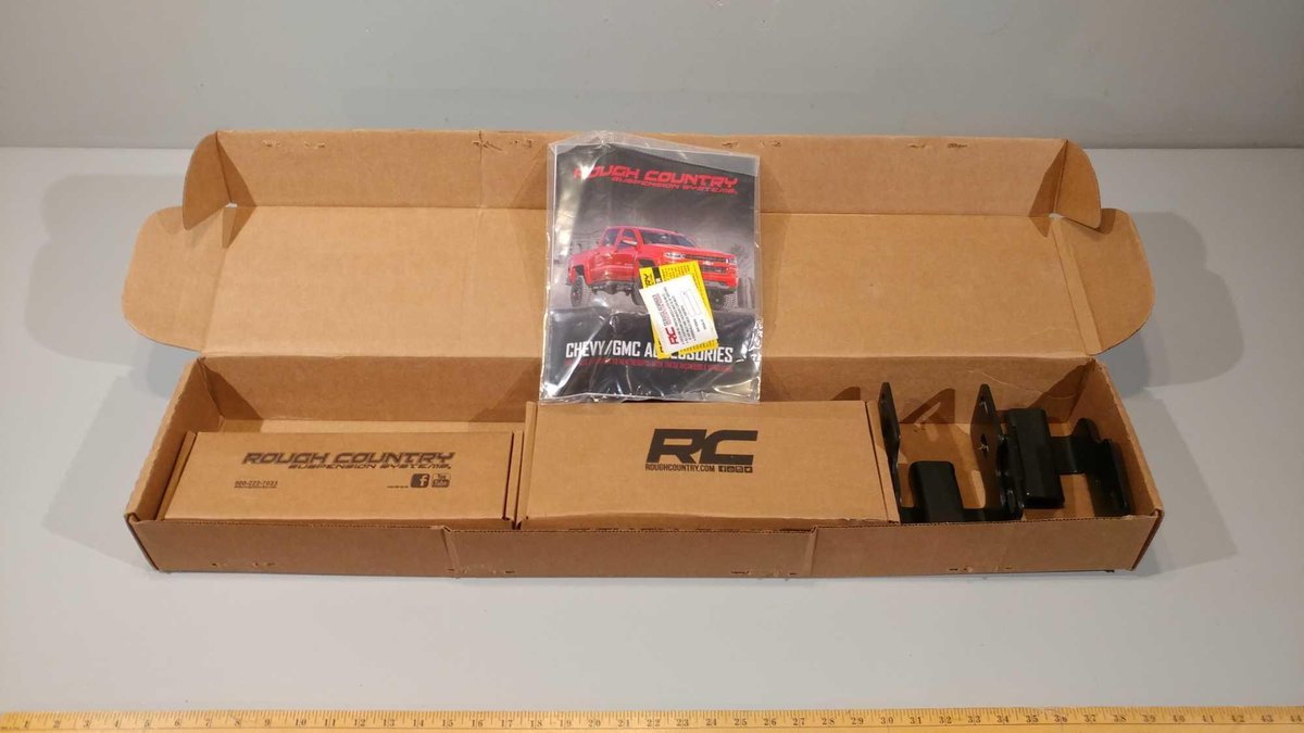 ROUGH COUNTRY 1.25" BODY LIFT KIT (FITS) 2007-2013 CHEVY SILVERADO GMC SIERRA 1500 4WD | SUSPENSION