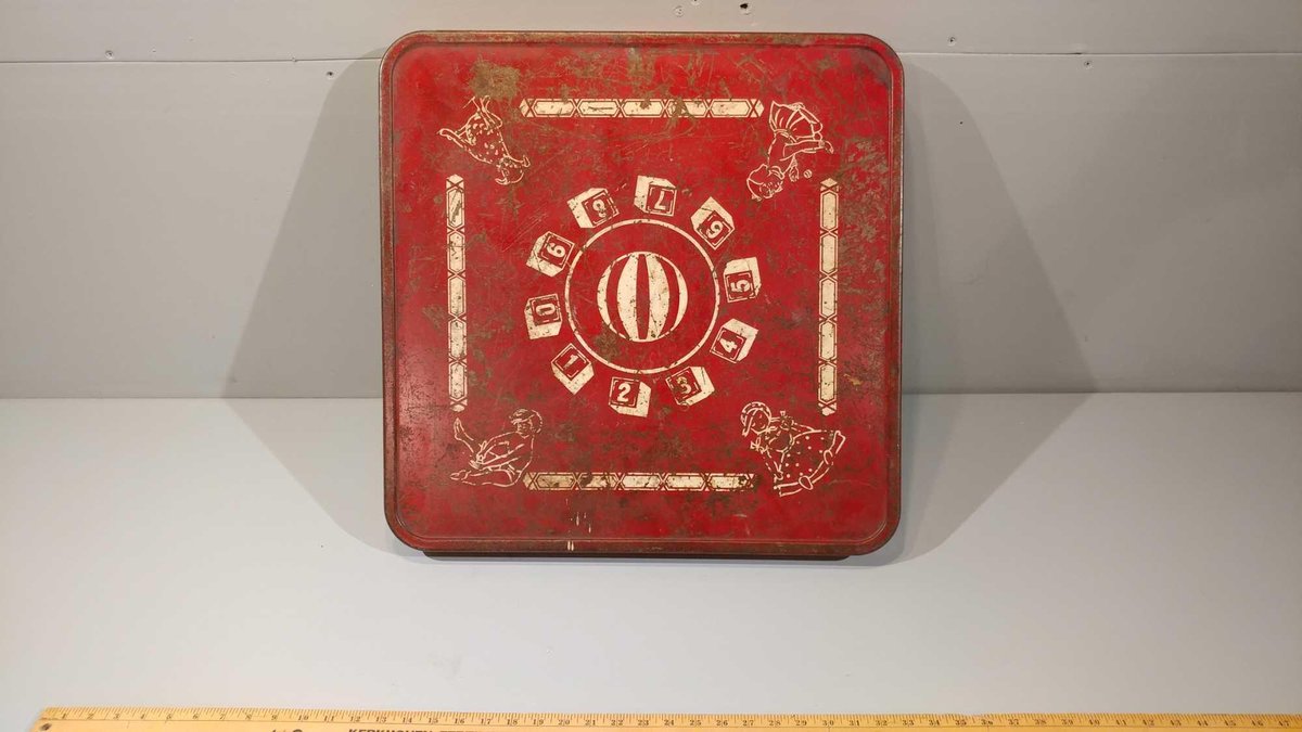 VINTAGE CHILD'S METAL TABLE