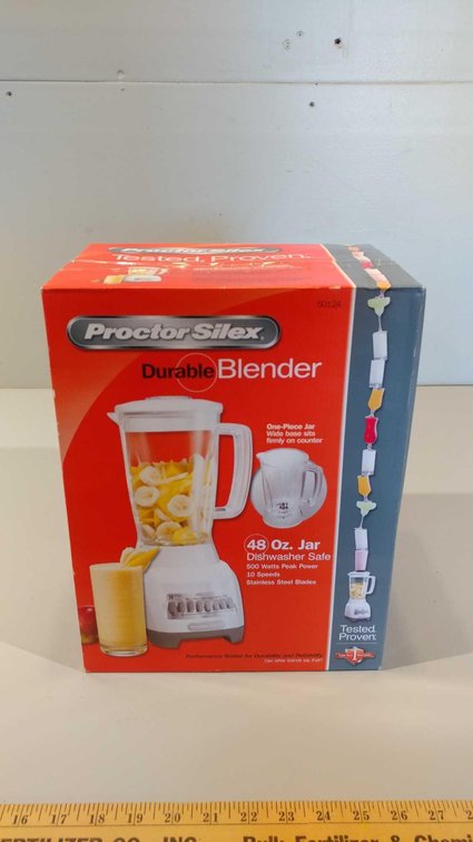 PROCTOR SILEX DURABLE BLENDER, (48 OZ JAR, NEW IN BOX)
