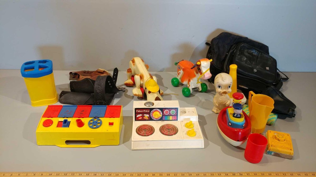 ASSORTMENT OF FISCHER PRICE TOYS, (TUGGY TOOTER, COW, STOVE) AND OTHER KIDS TOYS