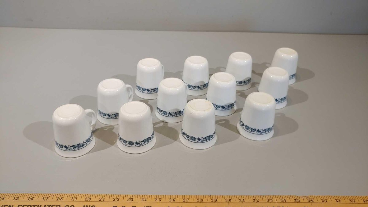(12) CORNING WARE CUPS
