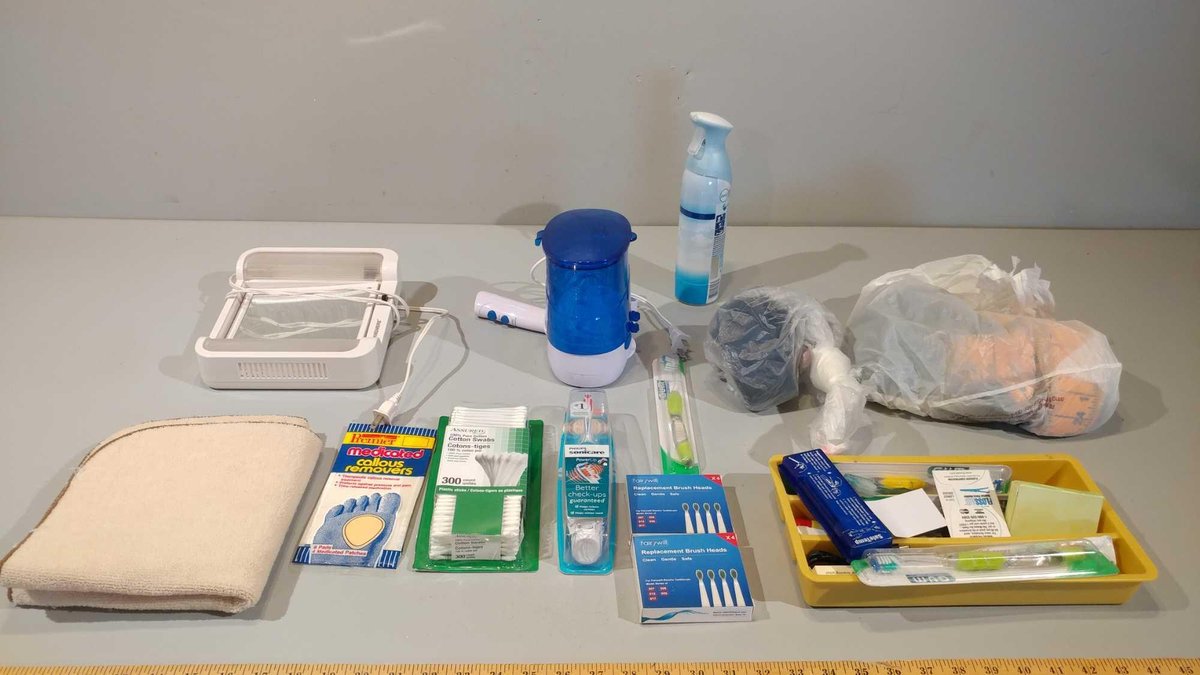 DRYING DISH MAT, SUSPENDERS, BATHROOM SUPPLIES, REPLACEMENT TOOTHBRUSH HEADS, LIGHTED MIRROR & MISC
