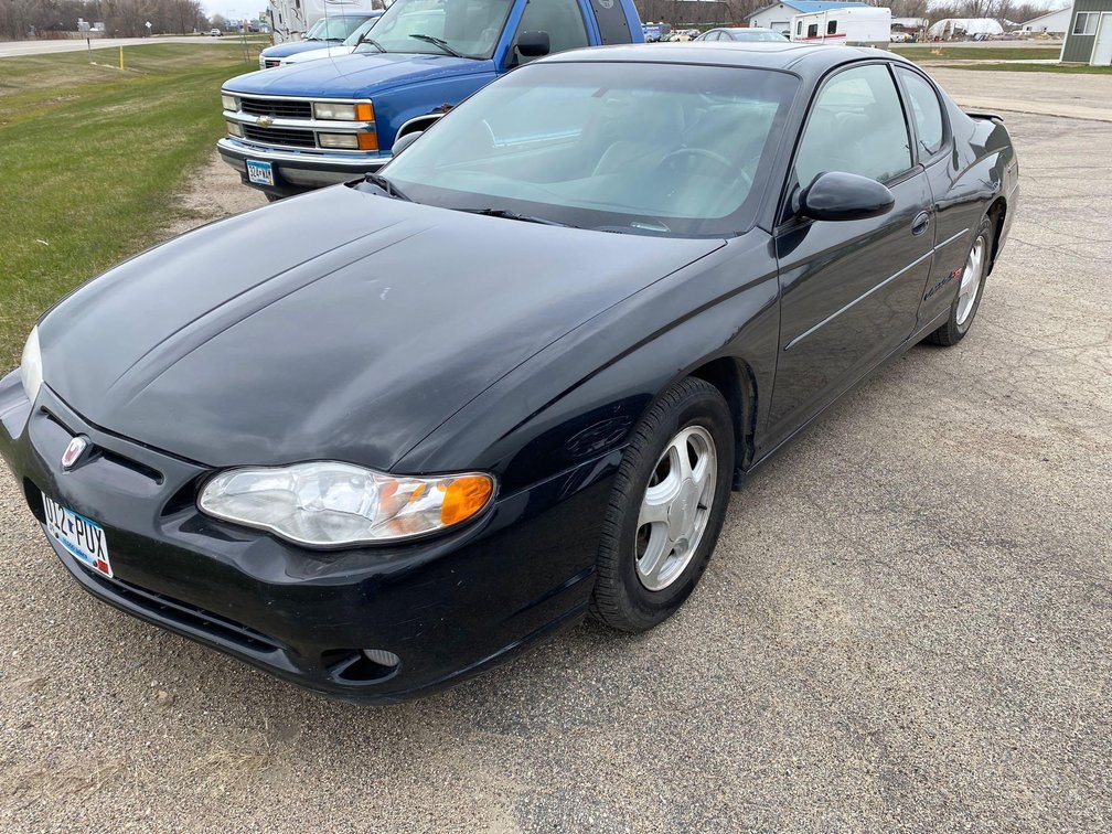 (I-457) 2001 CHEVY MONTE CARLO SS, 210,598 MILES, AM/FM/CD, HEATED LEATHER SEATS, 3.8V6, FWD, SUNROO