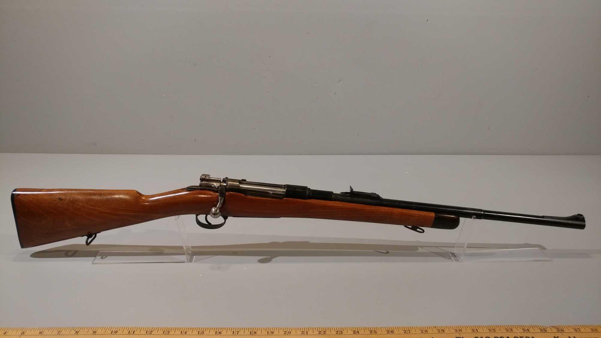 (I-242) FABRICA DE ARMAS 1902 6.5MM BOLT ACTION RIFLE, SN# J357 (LOCATED AT MIKES GUN SHOP IN BENSON