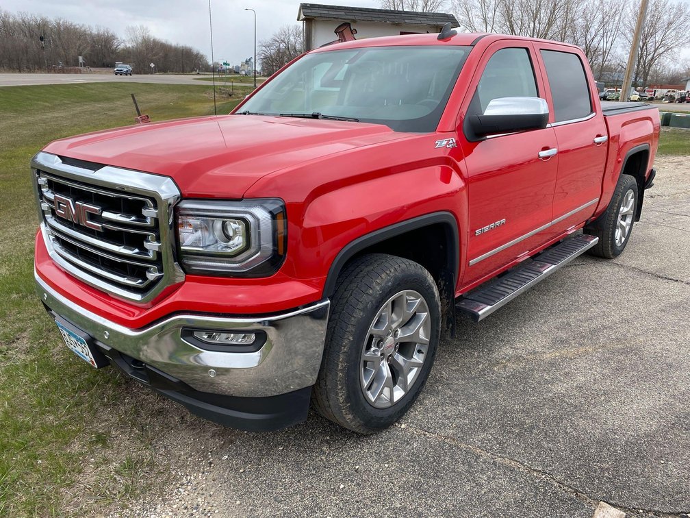 (I-488) (TITLE) 2018 GMC SIERRA 1500 CREW CAB SLT PREMIUM PREFERRED PACKAGE, 33,600 MILES, AM/FM/CD/