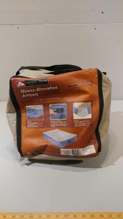 OZARK TRAIL QUEEN ELEVATED AIRBED W/STORAGE BAG