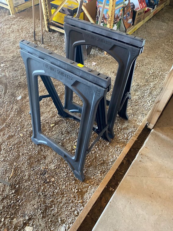 FOLDING SAW HORSES 