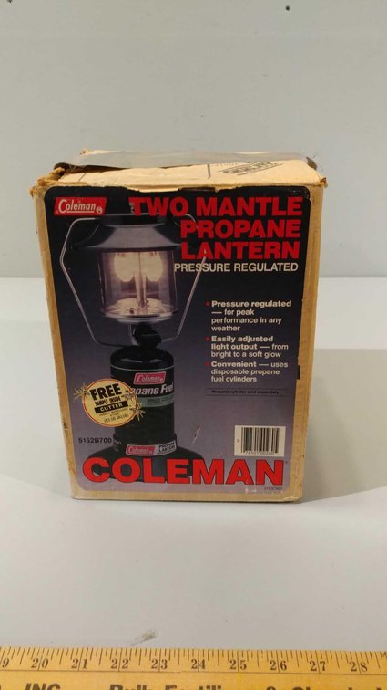 COLEMAN TWO MANTLE PROPANE LANTERN,  PRESSURED REGULATED