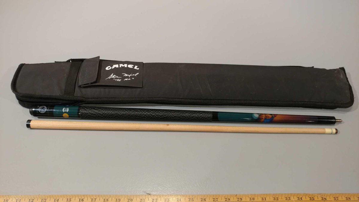 CAMEL STEVE MIZERAK "THE MIZ' JOE COOL POOL STICK AND BAG