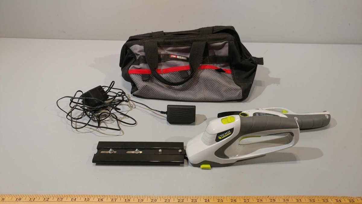 CORDLESS PRUNER & CORDLESS TRIMMER/SHEAR WITH CHARGERS & CLOTH CASE, TESTED AND WORKS