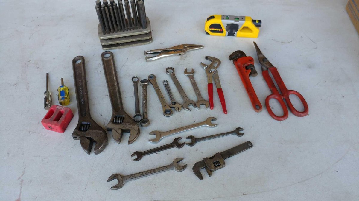 CRESCENT WRENCHES, DRILL BITS, WRENCHES, PIPE WRENCH, TIN SNIPS, AND MISC