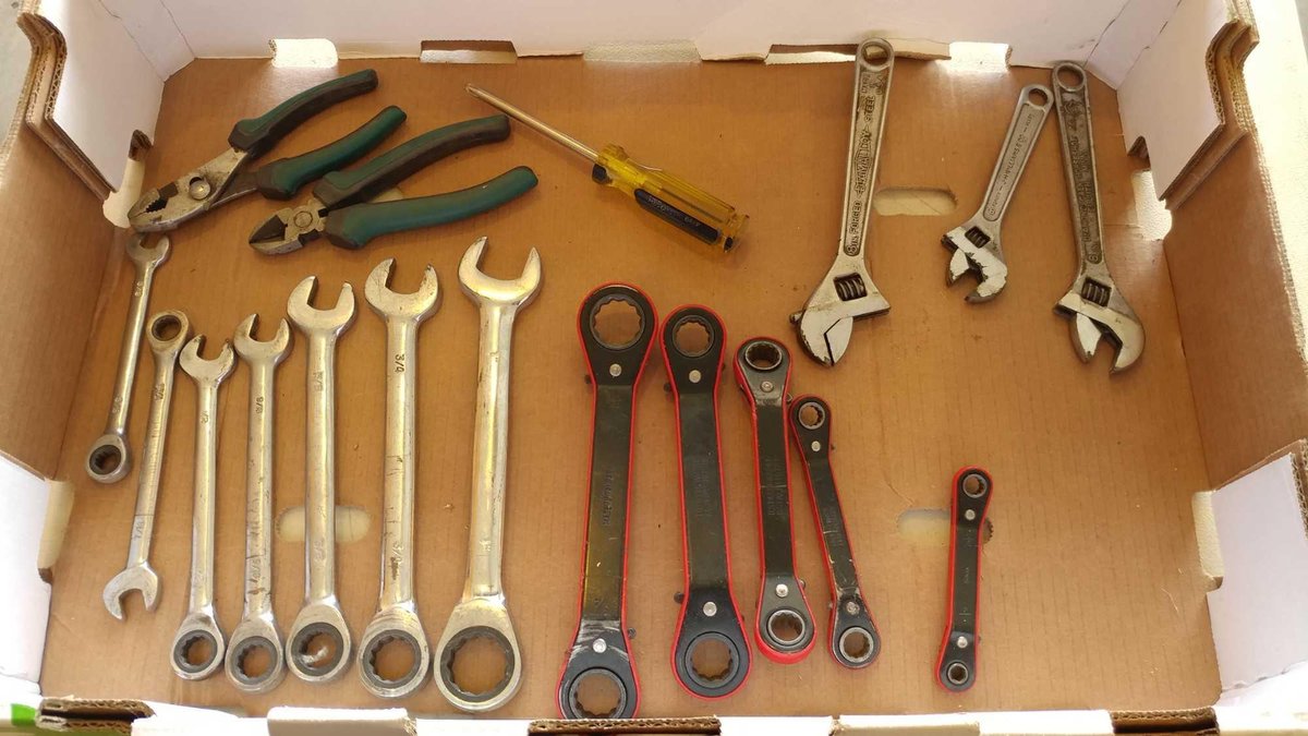 ASSORTMENT OF RATCHET WRENCHES, CRESCENT WRENCHES, PLIERS, AND MISC