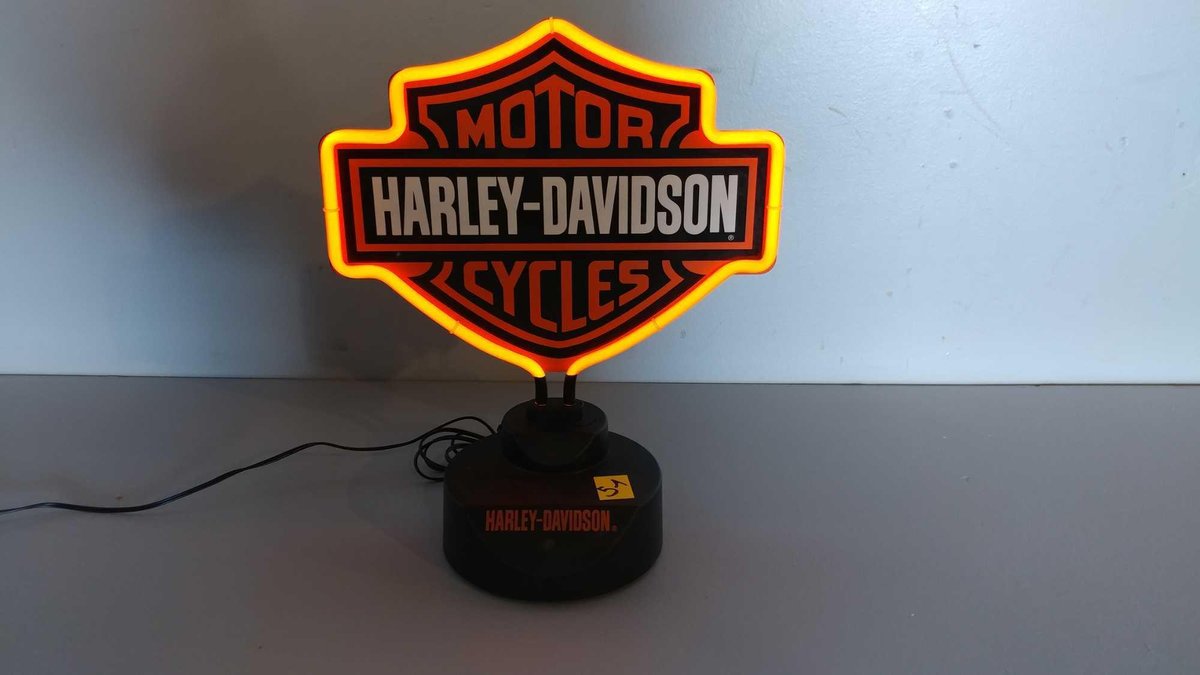 HARLEY-DAVIDSON MOTOR CYCLES NEON LIGHT, TESTED AND WORKS 