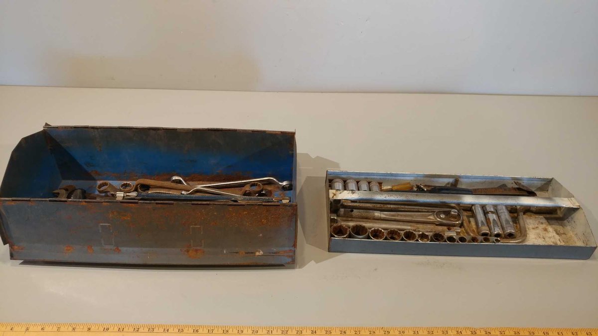 1/2" SOCKET & RATCHET SET, HACKSAW, AND WRENCHES