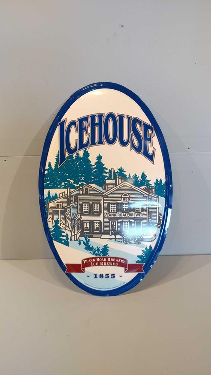 TIN OVAL ICEHOUSE BEER SIGN