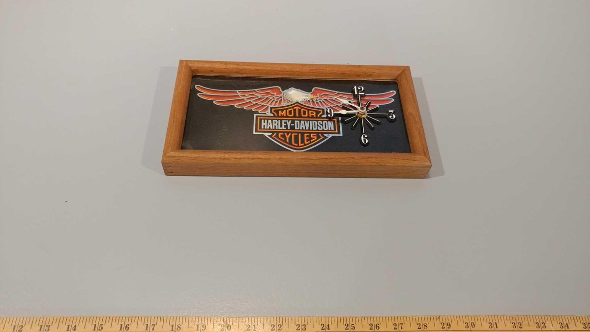 HARLEY-DAVIDSON MOTOR CYCLES FRAMED METAL WALL CLOCK, TESTED AND WORKS