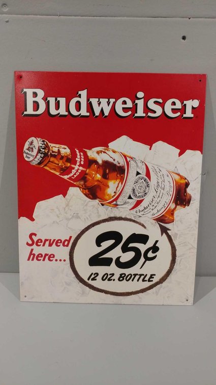 BUDWEISER 25 CENTS SIGN