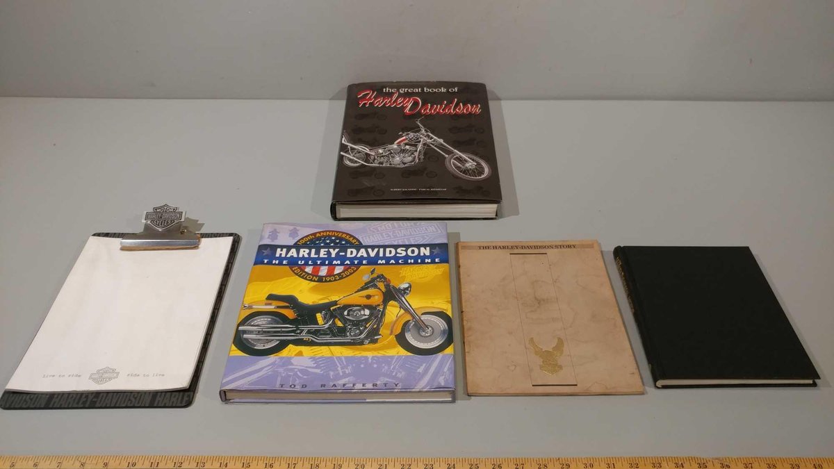 (4) HARLEY-DAVIDSON BOOKS, AND CLIPBOARD