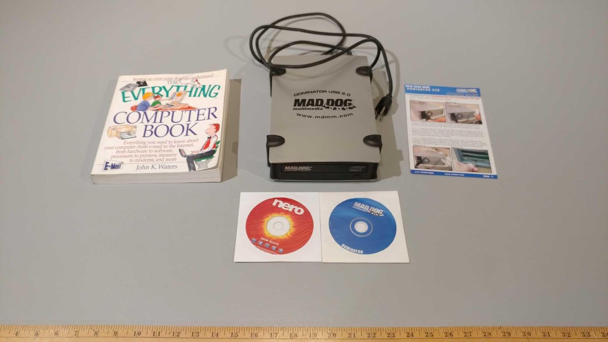 DVD REWRITER WITH SOFTWARE, AND BOOK ABOUT EVERYTHING COMPUTER