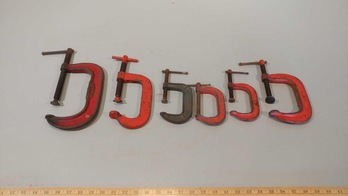 ASSORTMENT OF C-CLAMP VISES