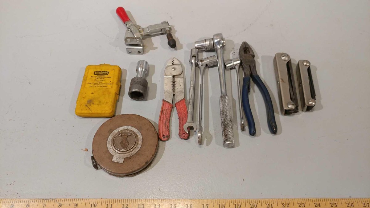 ASSORTMENT OF COMBINATION WRENCHES, RATCHET WRENCH, POWER SCREW DRIVER BIT SET, AND OTHER MISC TOOLS