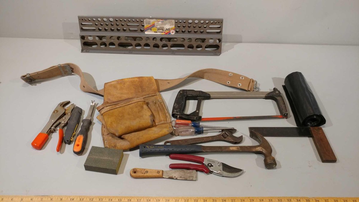 CRAFTSMAN HEAVY DUTY TOOL BELT, ASSORTMENT OF TOOLS, TOOL ORGANIZER, AND OTHER MISC ITEMS