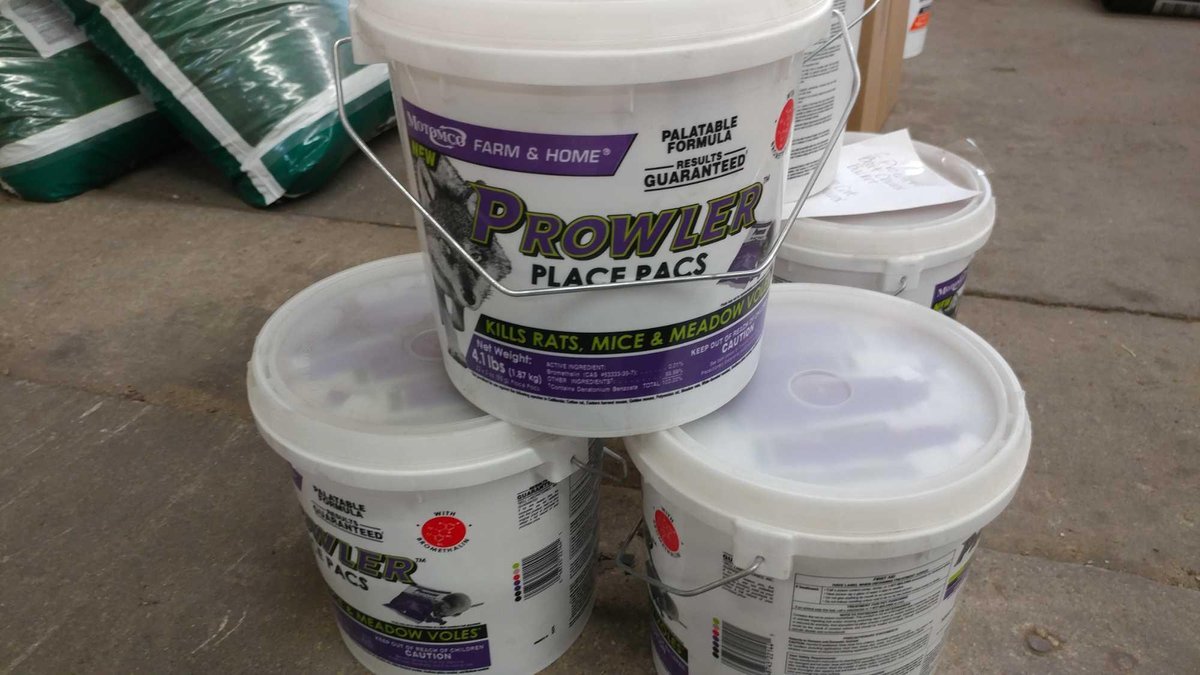 (3) BUCKETS OF TOMCAT PROWLER PLACE PACS