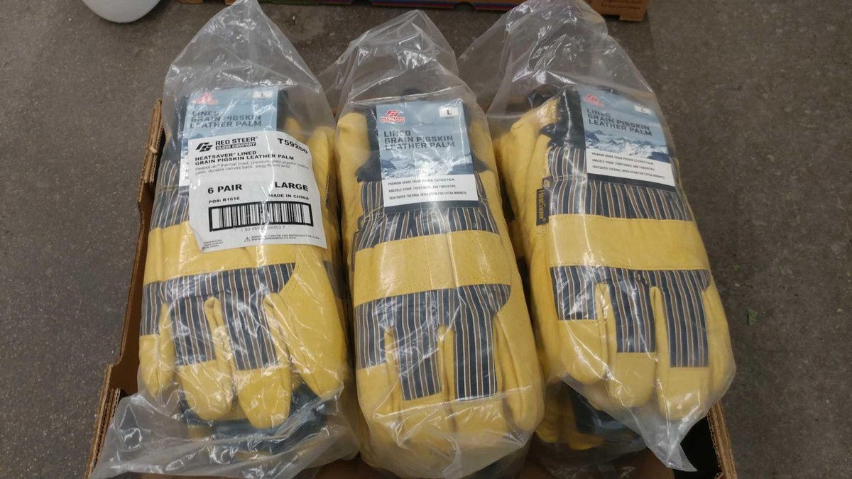 (18) L B&G WORK GLOVES
