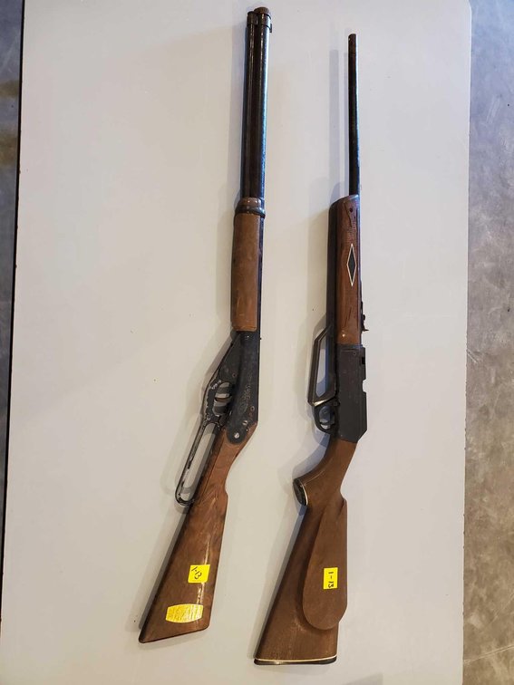 (I-13) (2) VINTAGE DAISY BB GUNS 