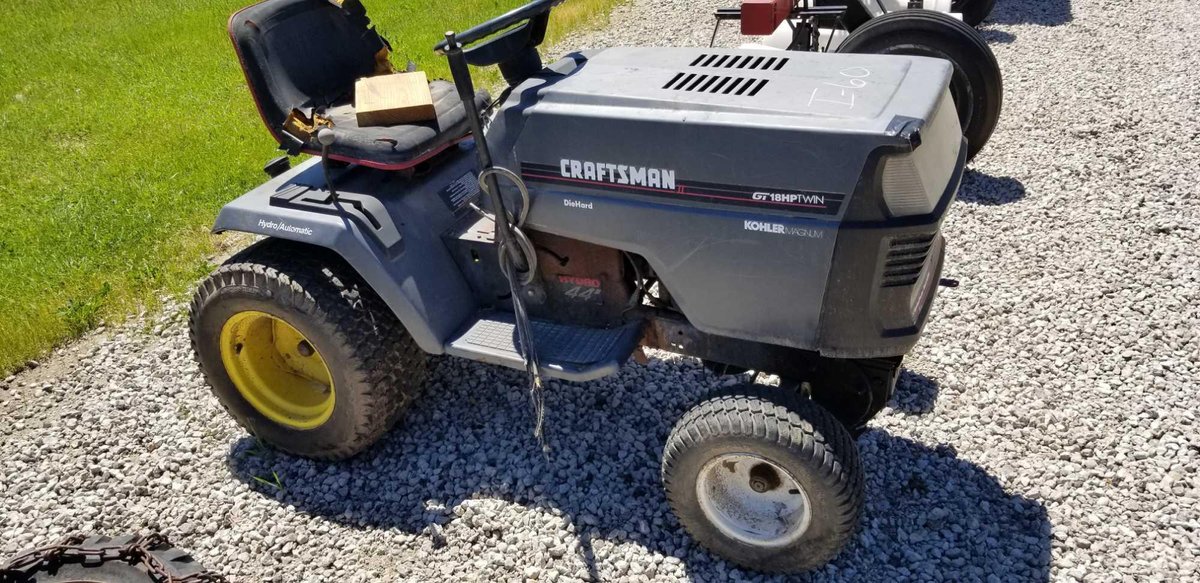 (I-60) CRAFTSMAN GT LAWN MOWER 18 HP KOHLER MAGNUM GAS, HYDRO, AUTOMATIC, NEEDS DRIVE BELT AND BATTE