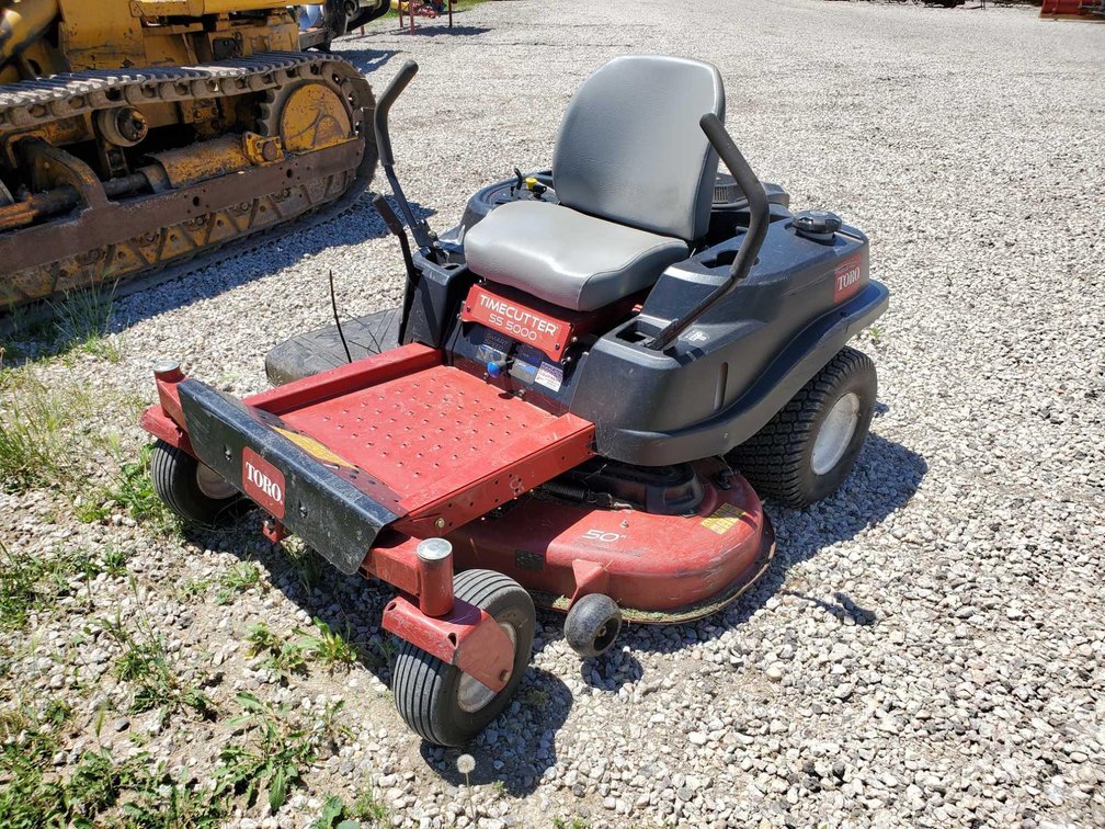 (I-238) 2018 TORO SS 5000 TIME CUTTER ZERO TURN RIDING LAWN MOWER, 50" DECK, NO HOUR METER, RUNS AND