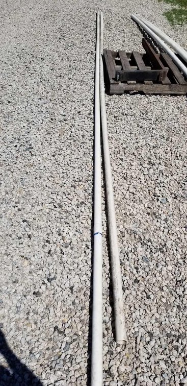 (I-72) 40' OF 1.5" PVC WITH BELLS 