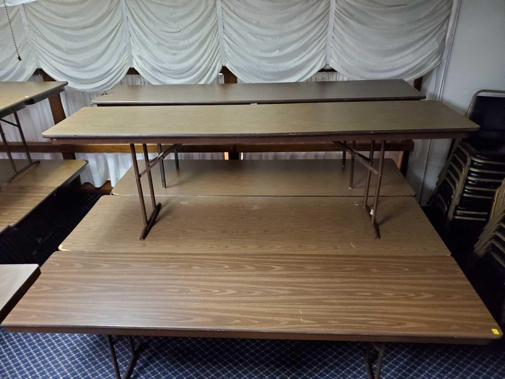 (3) 8' X 2' AND (2) 8' X 30" FOLDING TABLES