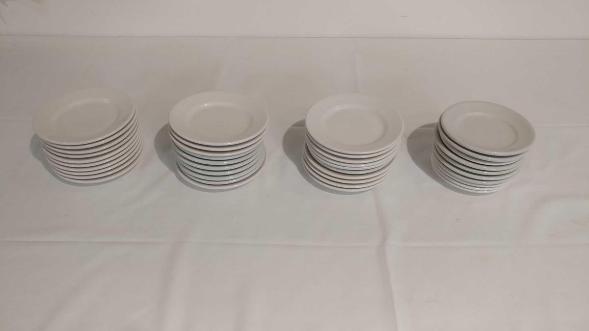 (40) SMALL 7-INCH PLATES