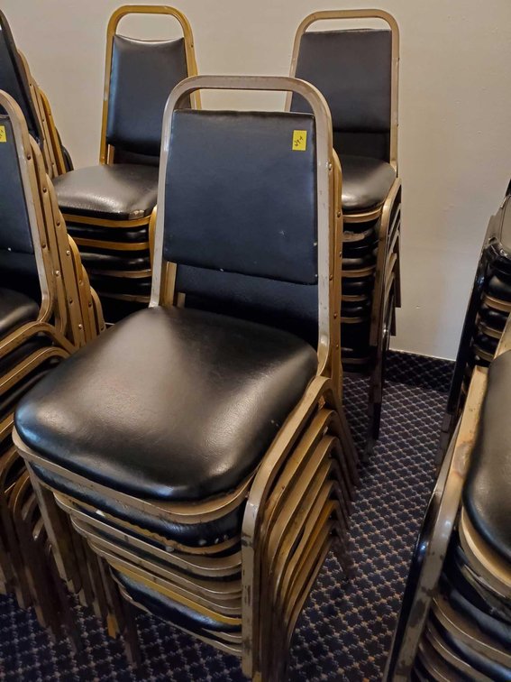 (16) PADDED BANQUET CHAIRS