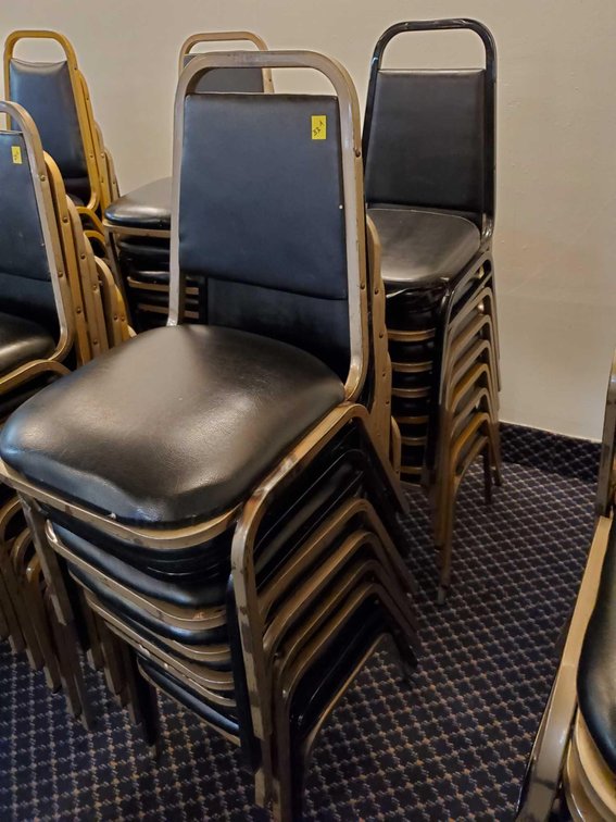 (16) PADDED BANQUET CHAIRS