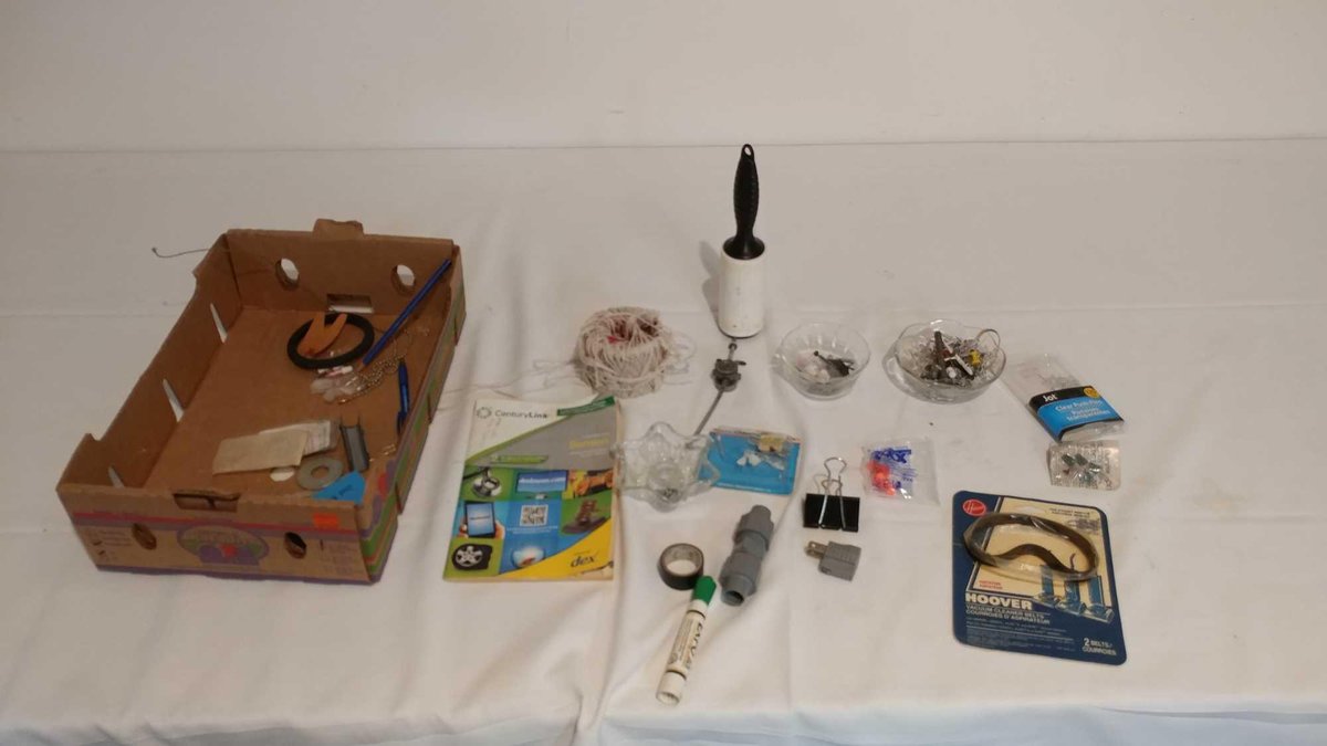 ASSORTMENT OF PUSH PINS, LINT ROLLER, ASHTRAYS AND OTHER MISC ITEMS