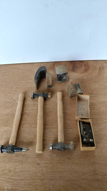 ASSORTMENT OF HAMMERS, BT-HACKSAW DRILL ADAPTER, AND OTHER MISC ITEMS