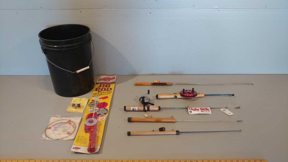 ASSORTMENT OF ICE FISHING RODS, REELS, AND OTHER EQUIPMENT