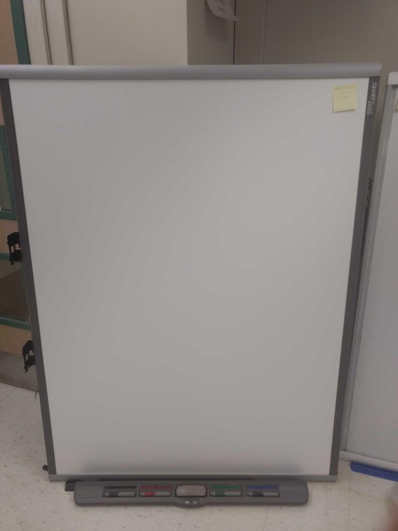 (B12) SMARTBOARD SB680, WALL MOUNT, NO USB CORD