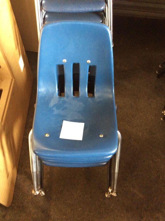 (CF16) (4) BLUE PRE SCHOOL CHAIRS